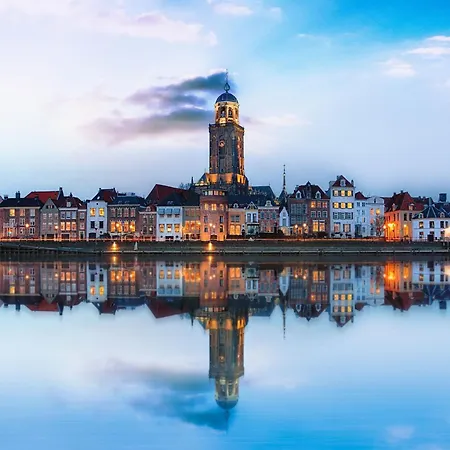 Prázdninový dům Modern Villa With Garden Almen